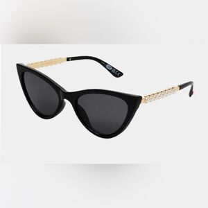 Betsey Johnson Pearl Gold and Black Cat Eye Sunglasses Retro Inspired